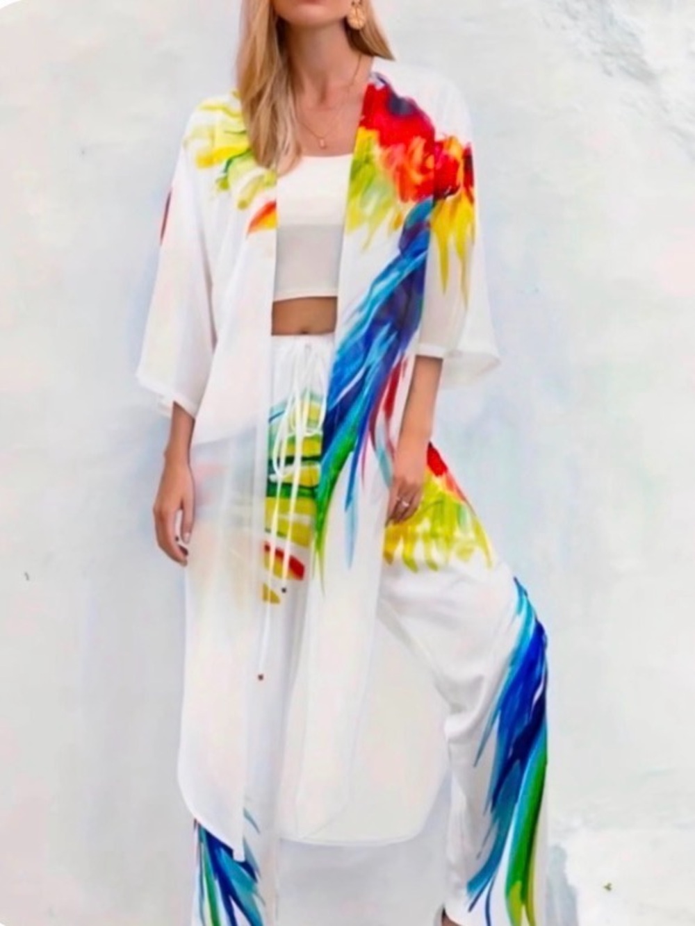#1121 🦜🏝️ “RESTOCK” 😱😢😢White Two-Piece Set with Vibrant Parrot Watercolor Print